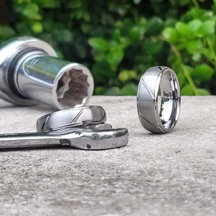 IROM Round Tungsten Carbide Wedding Band Diagonal Groove Brushed