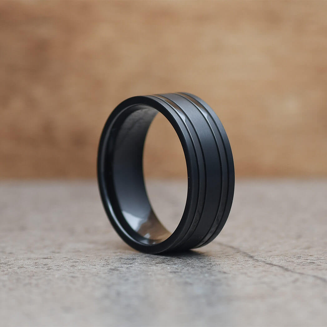 Schwarzer Herren-Ehering aus Zirkonium, 8 mm, flach – SORIS