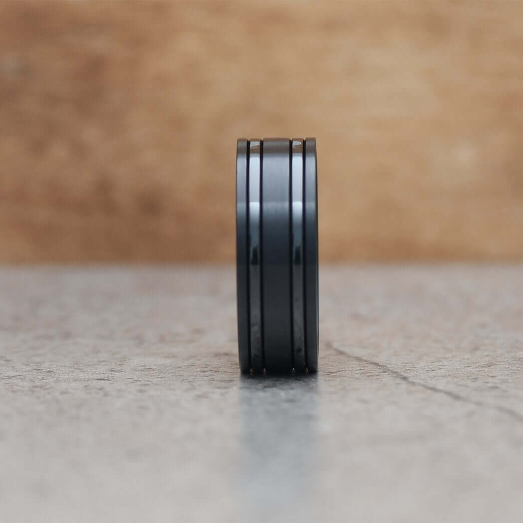 Schwarzer Herren-Ehering aus Zirkonium, 8 mm, flach – SORIS