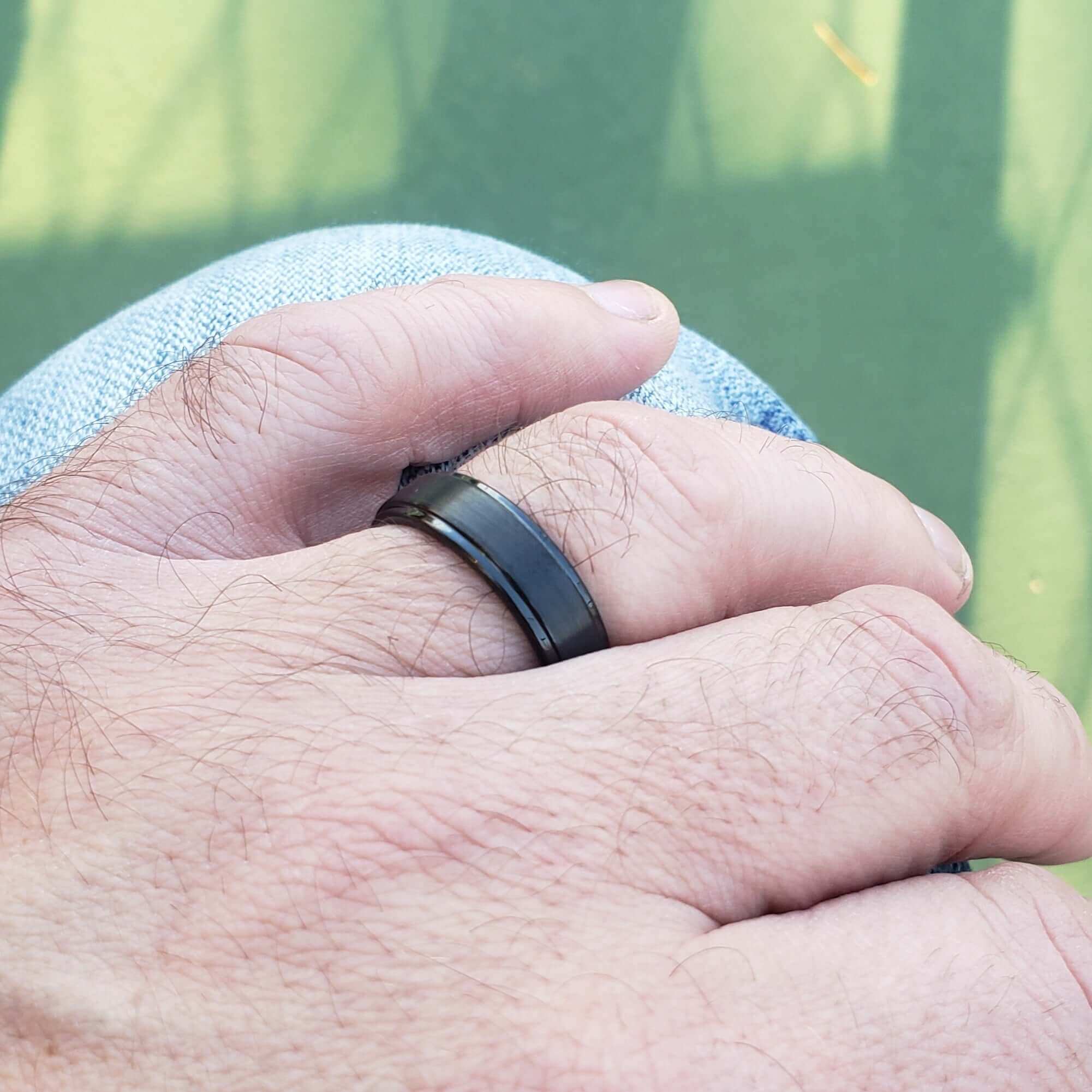 ETOT Black Tungsten Wedding Ring